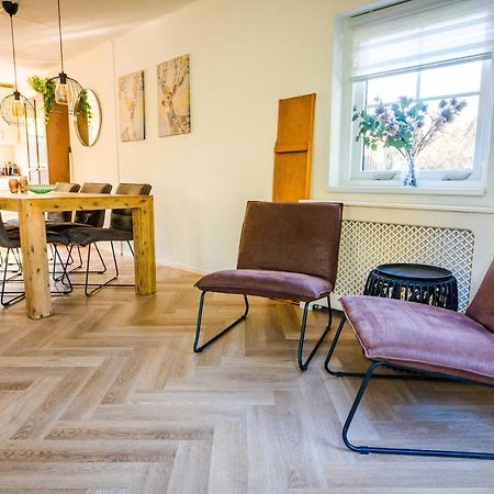 Luxe Vakantiehuis In Het Bos Met Jacuzzi En Sauna ลุนเทเรน ภายนอก รูปภาพ