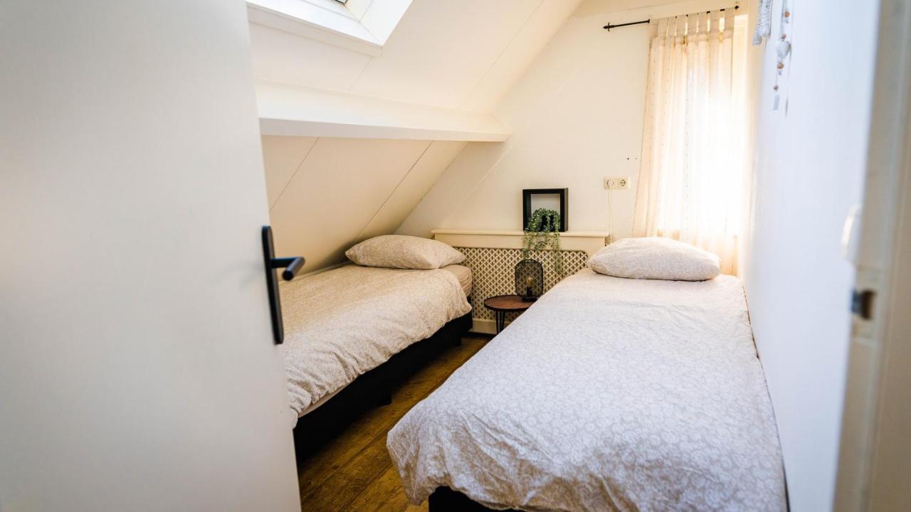 Luxe Vakantiehuis In Het Bos Met Jacuzzi En Sauna ลุนเทเรน ภายนอก รูปภาพ